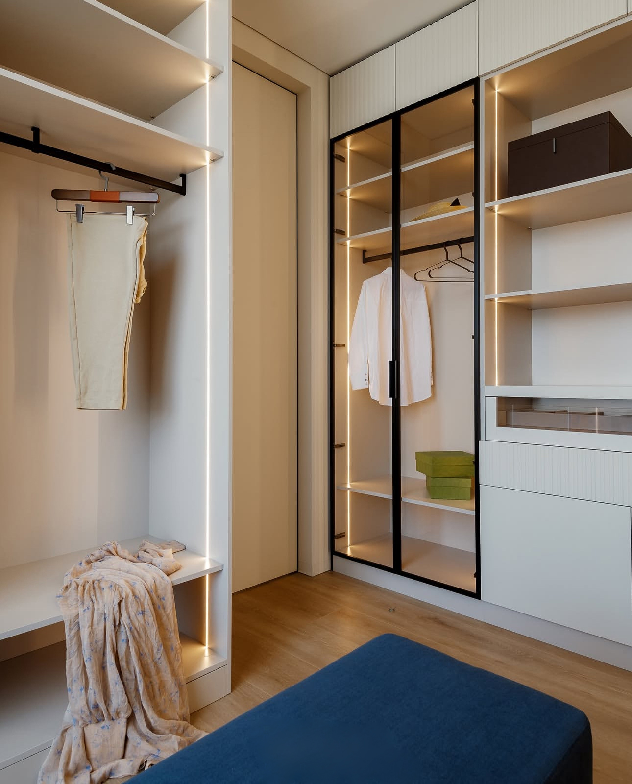 Гардеробные шкафы, гардеробная в спальню,гардеробная на заказ,гардеробная стеклянная,