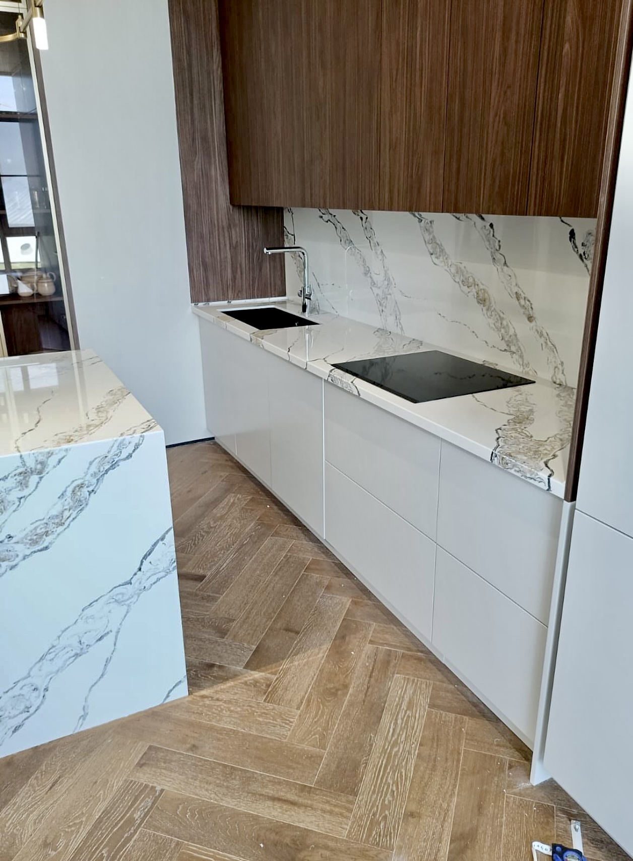 Кухня из камня на заказ, столешница из камня Нижний Ноговрод,