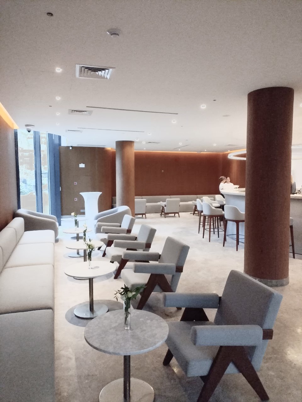 ПАНЕЛИ В ШПОНЕ,  АКУСТИЧЕСКИЕ ПАНЕЛИ, КОРПУСНАЯ МЕБЕЛЬ,  ДЕКОРАТИВНЫЕ РЕЙКИ, БАЛКИ, ИЗДЕЛИЯ ИЗ КАМНЯ,  ЗЕРКАЛА И СТЕКЛА